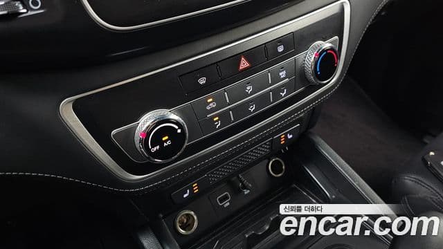 KG모빌리티(SsangYong) Rexton Sport Wild, 2020 17