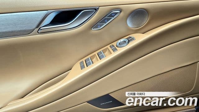 Genesis G80 (RG3) бензин 3.5 турбо AWD, 2025 17