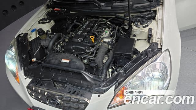 Hyundai Genesis купе 200 турбо RW, 2010 6