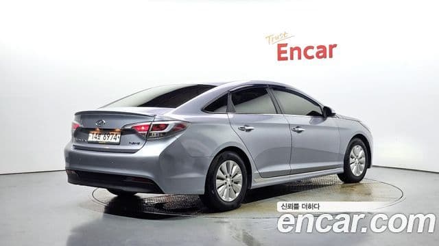 Hyundai LF Sonata гибрид Modern, 2016 2