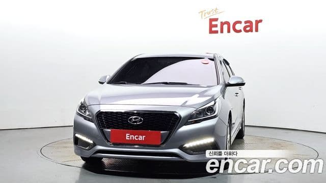 Hyundai LF Sonata гибрид Modern, 2016 3