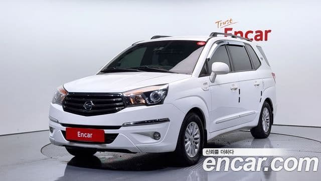 KG모빌리티(SsangYong) Korando 투리스모 4WD LT 9인승, 2014 1