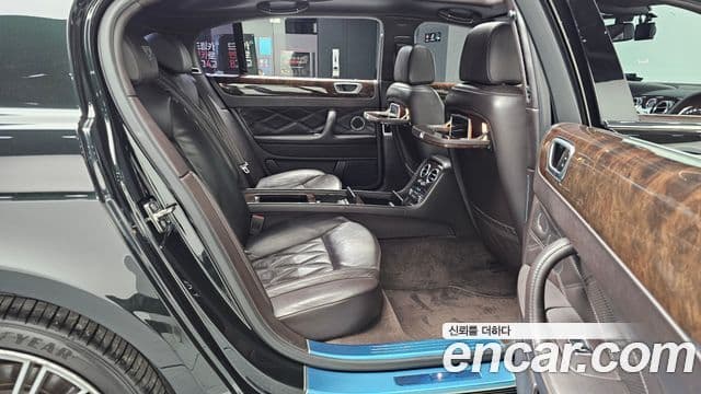 Bentley Flying Spur 1세대 6.0 Speed, 2012 12