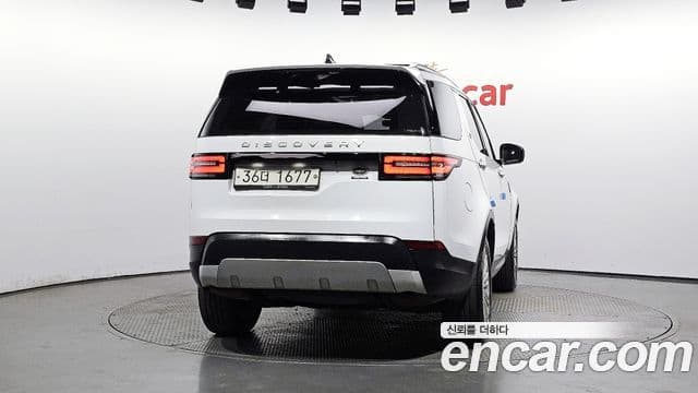 Land Rover Discovery 5 Luxury, 2017 4