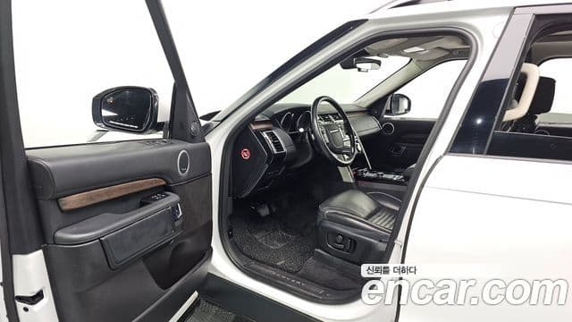 Land Rover Discovery 5 Luxury, 2017 10
