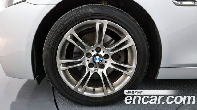 BMW 5시리즈 (F10), 2011 все фото