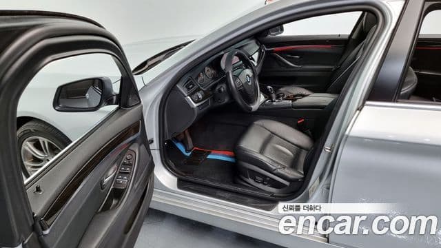 BMW 5시리즈 (F10), 2011 11
