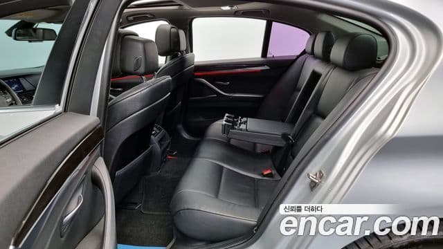 BMW 5시리즈 (F10), 2011 12