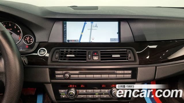 BMW 5시리즈 (F10), 2011 14