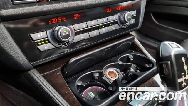 BMW 5시리즈 (F10), 2011 18