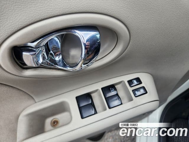 Nissan 큐브 Z12, 2012 9