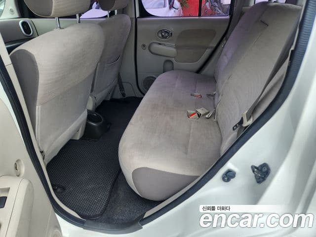 Nissan 큐브 Z12, 2012 15