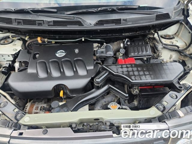 Nissan 큐브 Z12, 2012 17