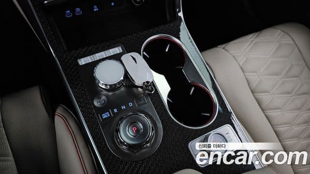 Genesis GV80 купе, 2024 9