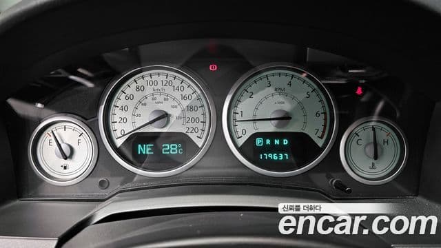 크라이슬러 Grand 보이저, 2010 8