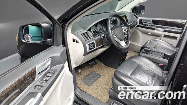 크라이슬러 Grand 보이저, 2010 12