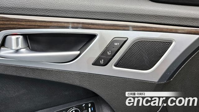 Genesis G80 Luxury, 2017 17