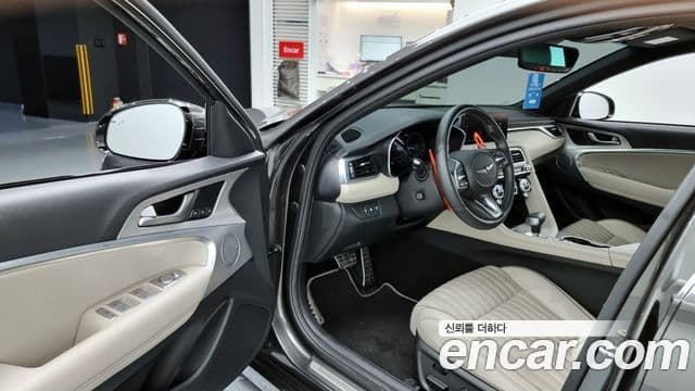 Genesis The / новый New G70, 2023 11