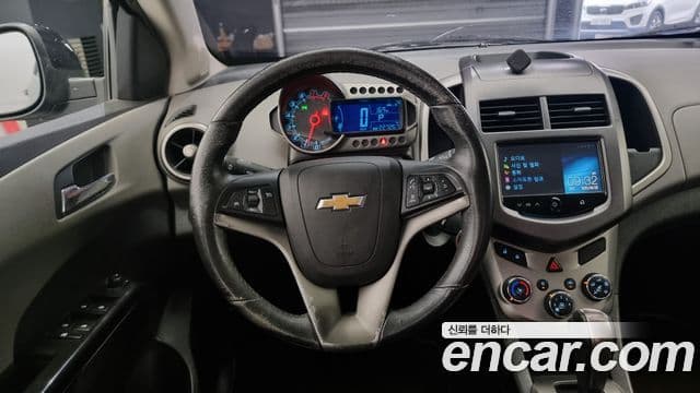 Chevrolet(GM대우) 아베오 седан топовая версия, 2016 14