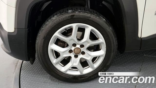 Jeep Renegade 2.4 Longitude, 2015 все фото