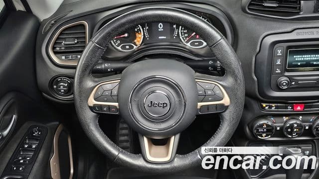 Jeep Renegade 2.4 Longitude, 2015 14