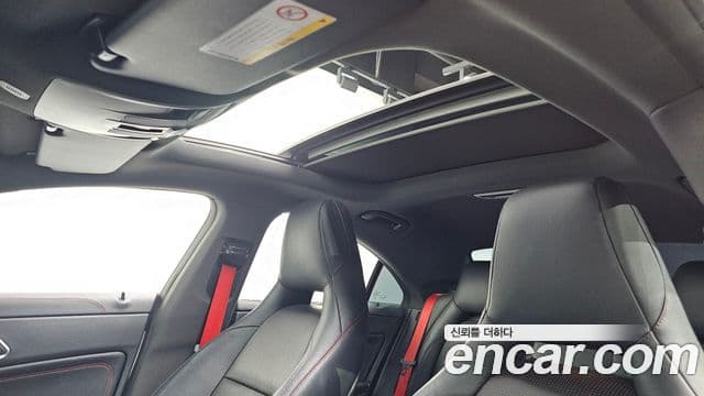 Mercedes-Benz CLA-класс C117 CLA45 AMG 4MATIC, 2016 19