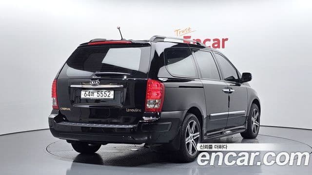 Kia Carnival R New Carnival лимузин GLX, 2011 2