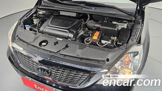 Kia Carnival R New Carnival лимузин GLX, 2011 6