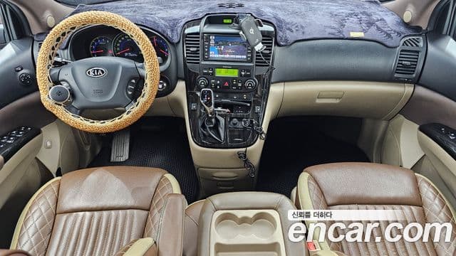Kia Carnival R New Carnival лимузин GLX, 2011 7