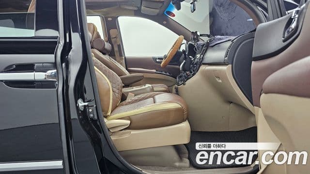 Kia Carnival R New Carnival лимузин GLX, 2011 10