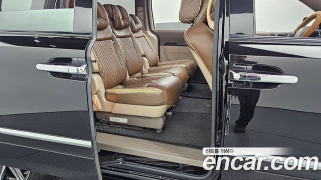 Kia Carnival R New Carnival лимузин GLX, 2011 13