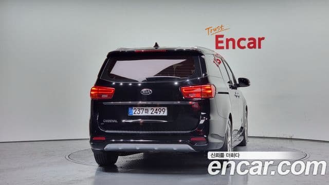 Kia The / новый New Carnival Prestige, 2019 4