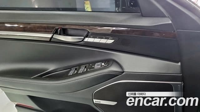 Genesis EQ900 Luxury, 2016 15