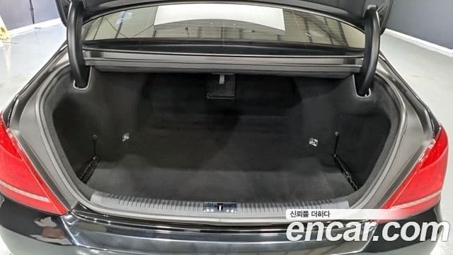 Genesis EQ900 Luxury, 2016 16
