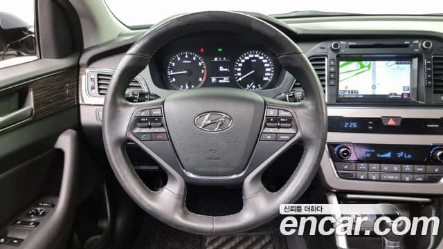 Hyundai LF Sonata 2.0 Smart, 2015 14