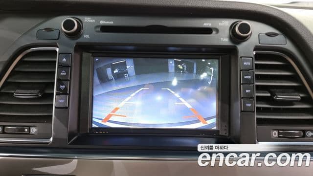 Hyundai LF Sonata 2.0 Smart, 2015 16