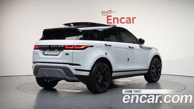Land Rover Range Rover Evoque 2세대 P250 SE, 2023 2