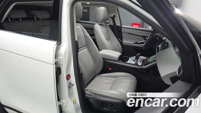 Land Rover Range Rover Evoque 2세대 P250 SE, 2023 10