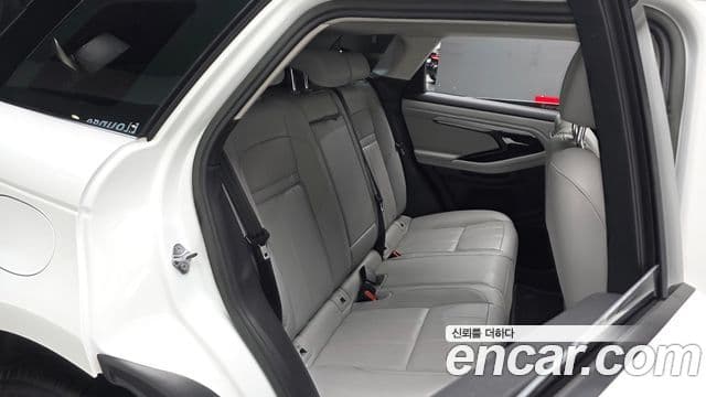 Land Rover Range Rover Evoque 2세대 P250 SE, 2023 12