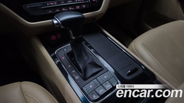 Kia All New Carnival Noblesse, 2018 9