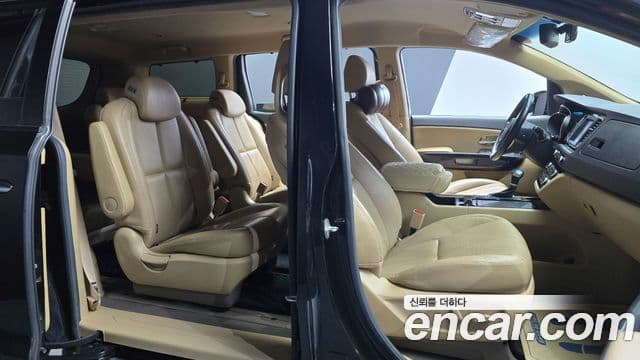Kia All New Carnival Noblesse, 2018 10