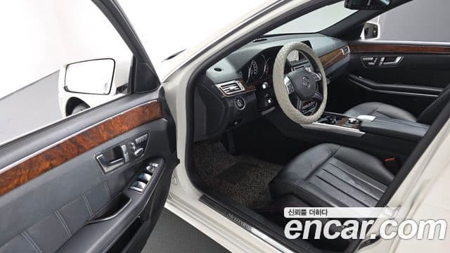 Mercedes-Benz E-класс W212 E300 Elegance, 2014 11