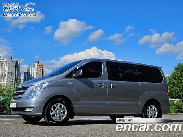 Hyundai Grand Starex CVX Luxury, 2015 1