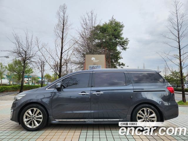 Kia All New Carnival VIP, 2015 7