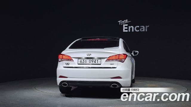 Hyundai i40 살룬 Modern, 2012 4