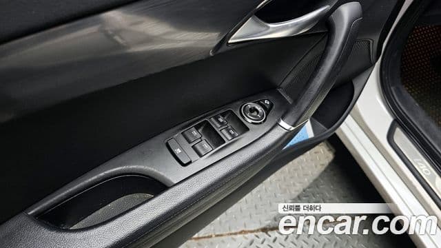 Hyundai i40 살룬 Modern, 2012 18