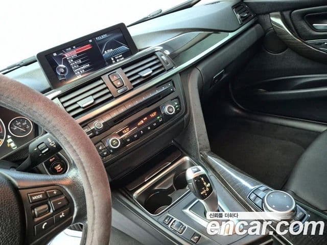 BMW 3시리즈 (F30), 2015 13