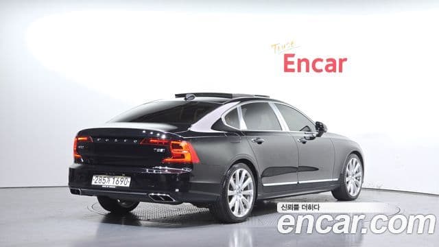 Volvo S90 T8 AWD Excellence, 2020 2