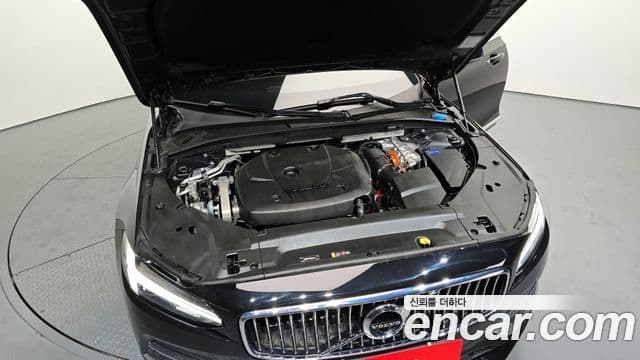 Volvo S90 T8 AWD Excellence, 2020 6