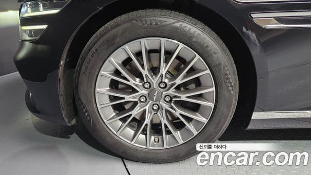 Genesis G80 (RG3) бензин 2.5 турбо AWD, 2021 все фото